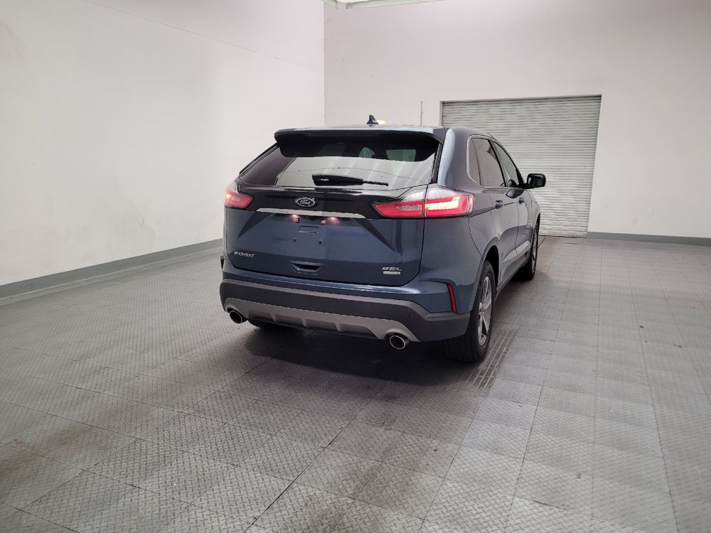 Used 2019 Ford Edge SEL w/ Equipment Group 201A FWD image 7