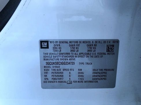 Used 2016 Chevrolet Silverado 1500 LTZ Z71 w/ LTZ Plus Package AWD/4WD image 26