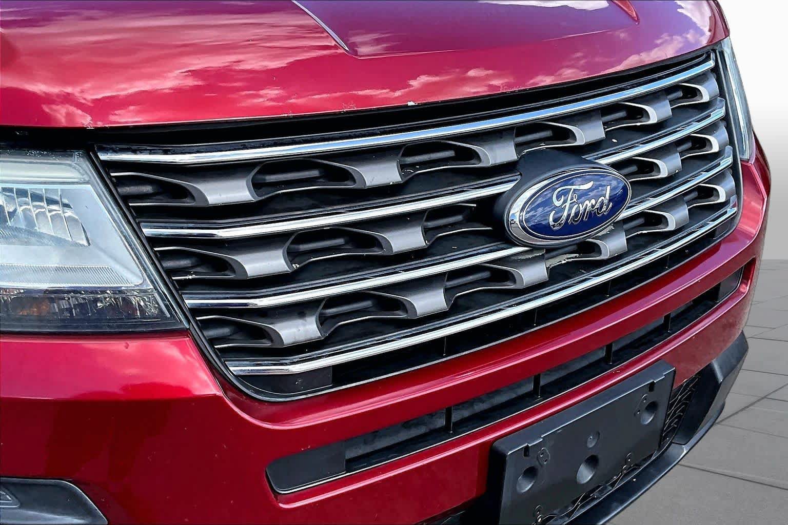 Used 2016 Ford Explorer FWD image 30
