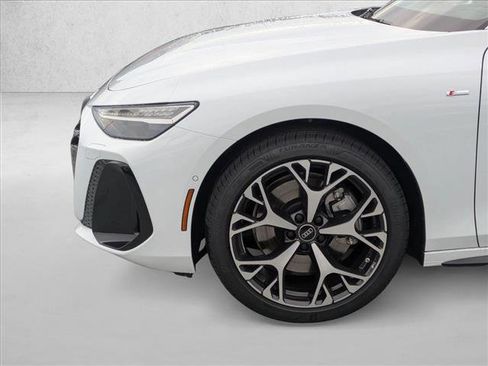 New 2026 Audi A6 Premium Plus image 10