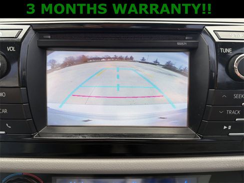 Used 2016 Toyota Corolla LE image 18