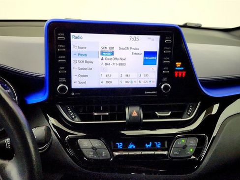 Used 2021 Toyota C-HR XLE FWD image 17