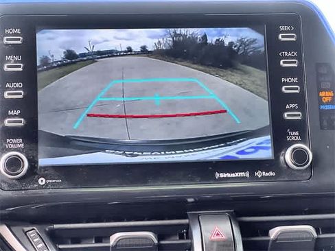 Used 2020 Toyota C-HR XLE image 26