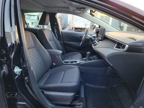 Used 2023 Toyota Corolla LE image 17
