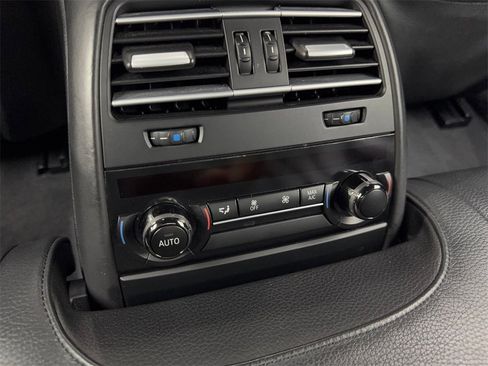 Used 2016 BMW 640i Gran Coupe w/ M Sport Edition image 70