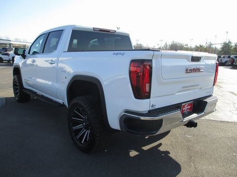 Used 2026 GMC Sierra 1500 SLT w/ SLT Convenience Package image 9