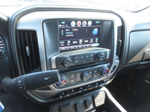 Certified 2018 GMC Sierra 1500 SLT w/ SLT Premium Package AWD/4WD image 26