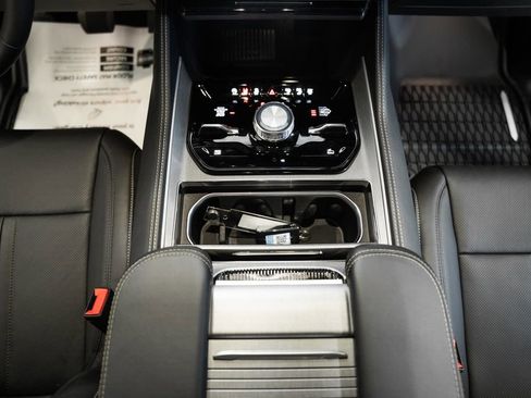 New 2026 Jeep Grand Wagoneer 4WD image 30