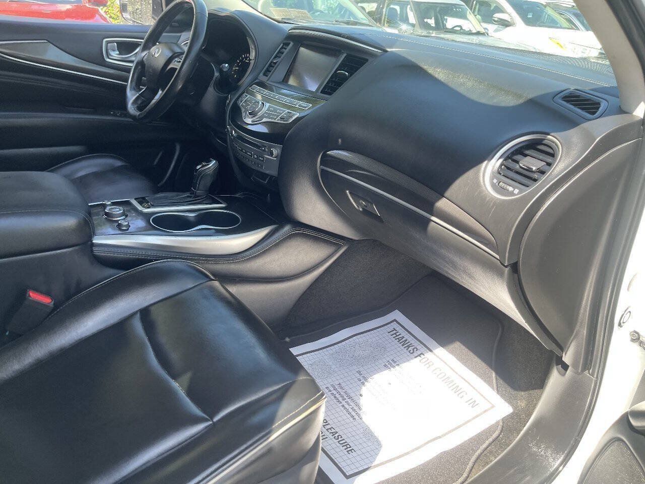 Used 2019 INFINITI QX60 Pure AWD/4WD image 23
