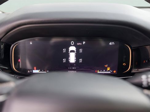 Used 2022 Jeep Wagoneer Series III w/ Premium Group I image 14