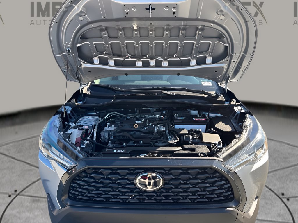 Used 2022 Toyota Corolla Cross L FWD image 9