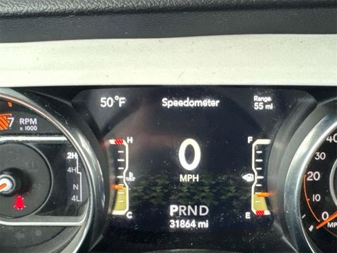 Used 2021 Jeep Wrangler Unlimited Islander image 16