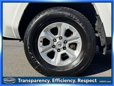 Used 2023 Toyota 4Runner SR5 Premium image 10