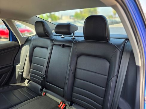Used 2024 Volkswagen Jetta SE FWD image 14