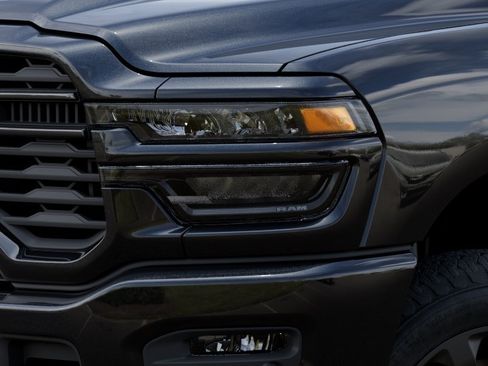 New 2026 RAM 2500 Tradesman AWD/4WD image 39