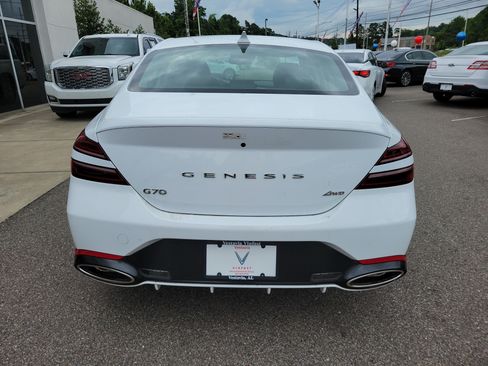 Used 2025 Genesis G70 2.5T AWD/4WD image 6