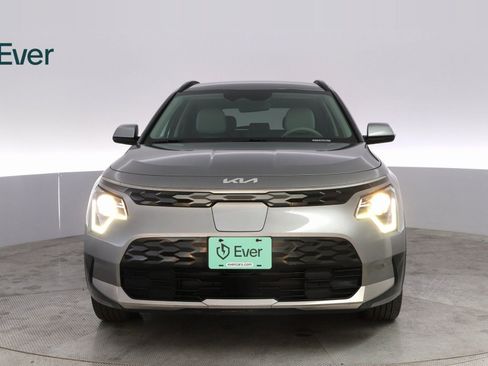 Used 2023 Kia Niro Wind image 3