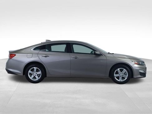Used 2024 Chevrolet Malibu LT FWD image 13