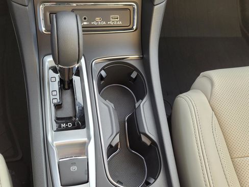 New 2026 Subaru Ascent Limited image 13