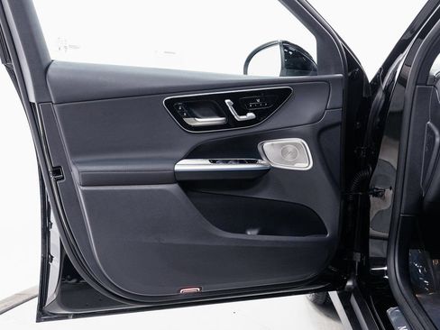 Certified 2026 Mercedes-Benz GLC 300 4MATIC image 5