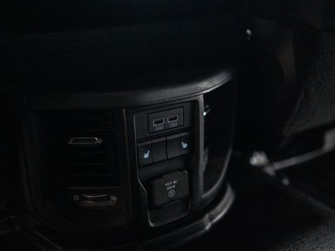 Used 2022 RAM 2500 Laramie image 38