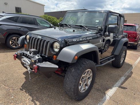Used 2013 Jeep Wrangler Rubicon AWD/4WD image 1