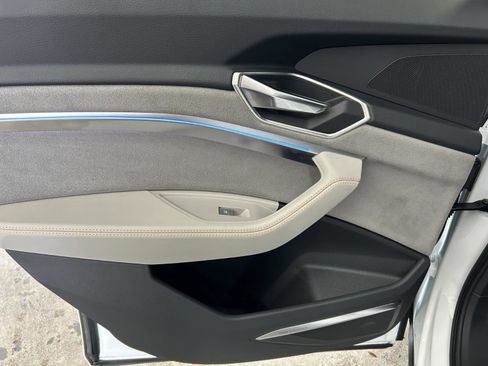 Certified 2024 Audi Q8 e-tron Prestige w/ Prestige Package image 20