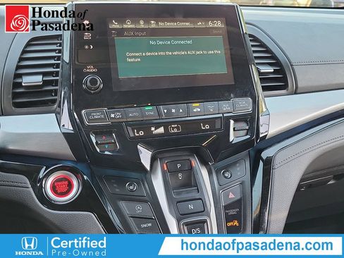 Certified 2023 Honda Odyssey Touring image 15