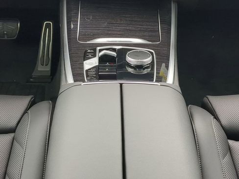 New 2026 BMW X5 sDrive40i image 19