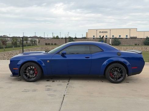 Used 2020 Dodge Challenger R/T Scat Pack RWD image 6