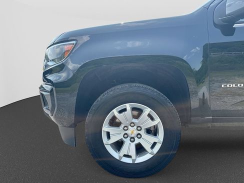 Used 2022 Chevrolet Colorado LT w/ LT Convenience Package AWD/4WD image 14
