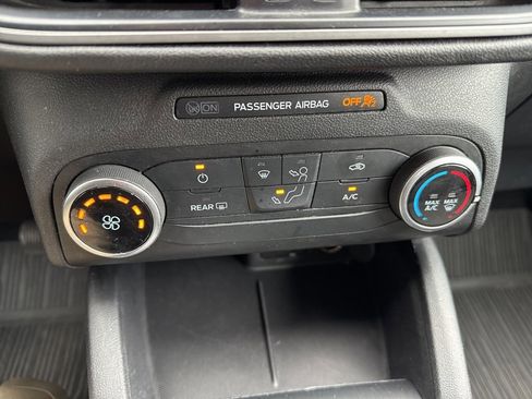 Used 2020 Ford Escape S image 13