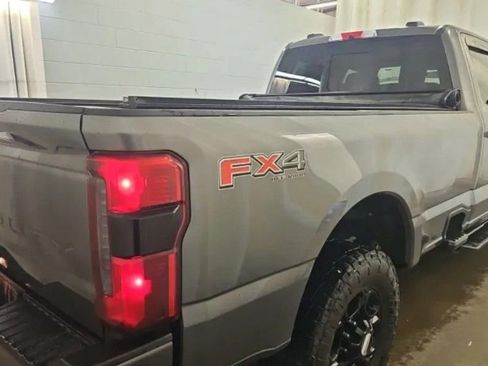Used 2024 Ford F250 XLT w/ XLT Premium Package AWD/4WD image 3