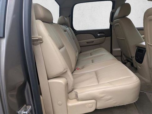 Used 2013 Chevrolet Silverado 3500 LTZ w/ LTZ Plus Package image 15