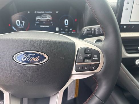 New 2026 Ford Explorer Active w/ Active Comfort Package AWD/4WD image 33