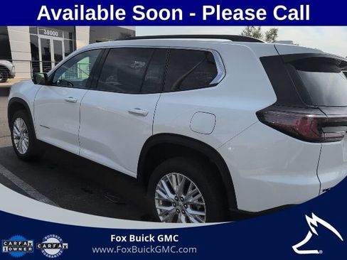 Used 2024 GMC Acadia Elevation w/ LPO, Floor Liner Package FWD image 7