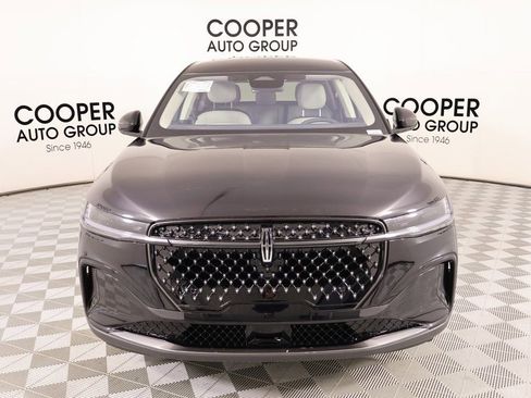 New 2026 Lincoln Nautilus Premier w/ Jet Appearance Package AWD/4WD image 9