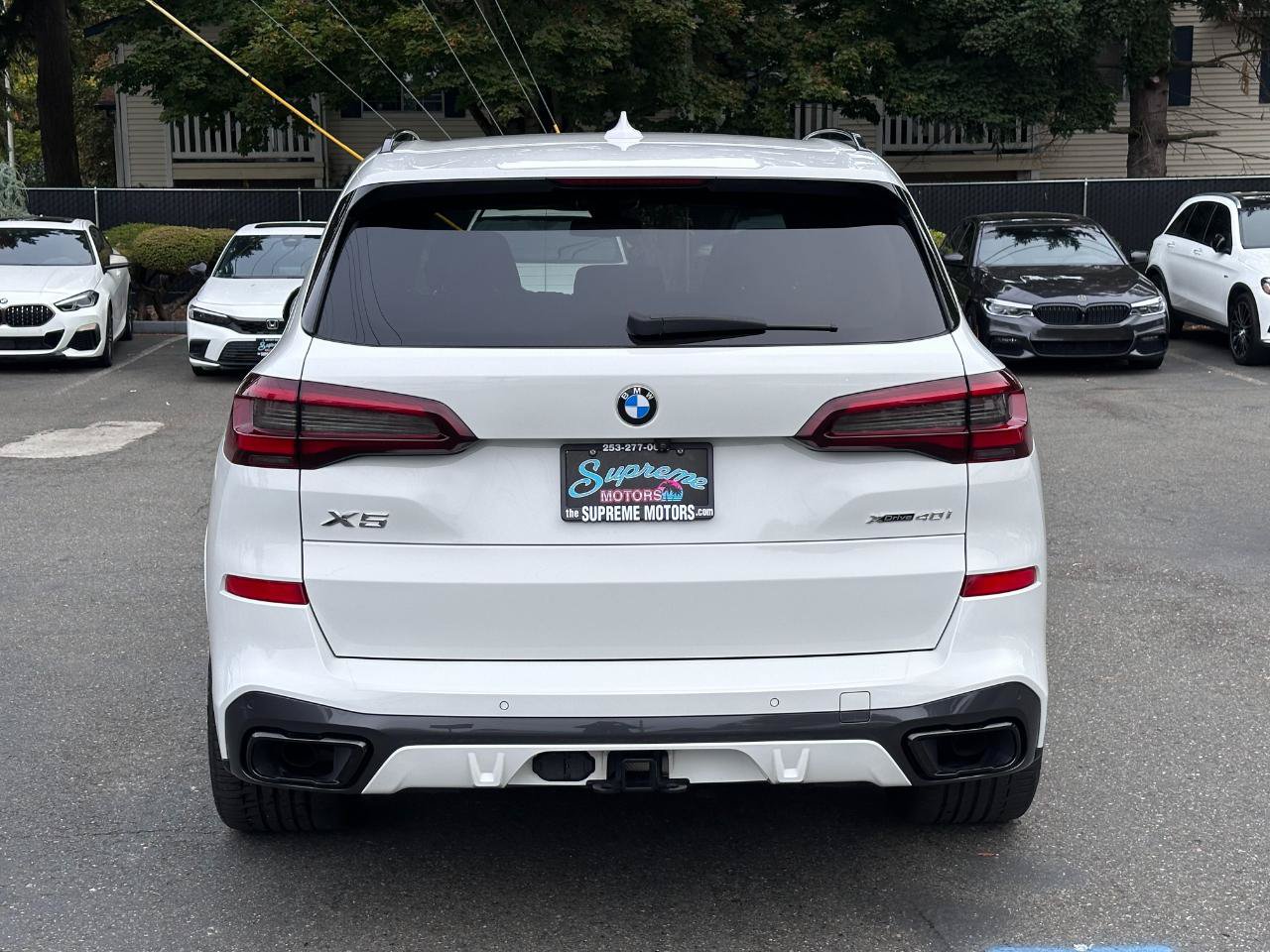 Used 2022 BMW X5 xDrive40i w/ M Sport Package AWD/4WD image 16