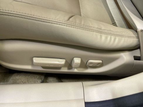 Used 2012 Honda Accord EX-L image 12