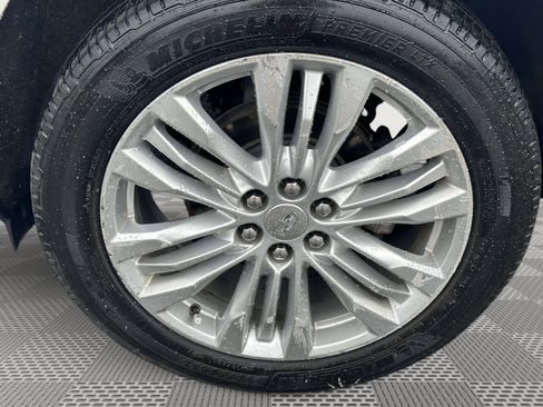 Used 2019 Cadillac XT5 Premium Luxury AWD/4WD image 34