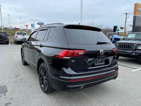 Used 2022 Volkswagen Tiguan SE R-Line image 5