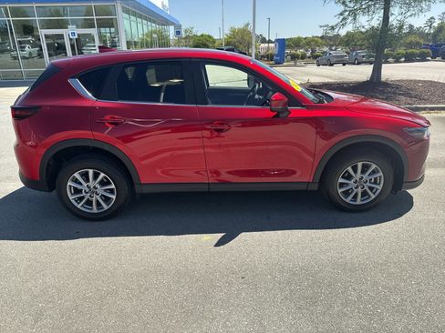 Used 2022 MAZDA CX-5 AWD 2.5 S w/ Preferred Package image 8