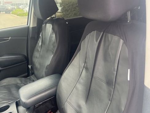 Used 2017 Kia Sorento EX image 11