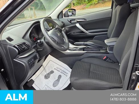 Used 2024 Mitsubishi Eclipse Cross LE AWD/4WD image 12