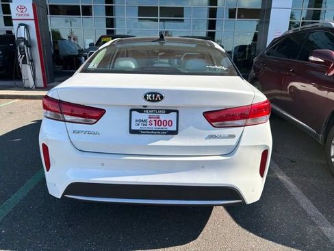 Used 2017 Kia Optima EX w/ Technology Package FWD image 5