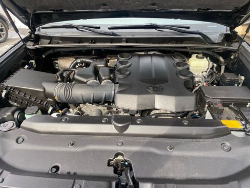 Used 2021 Toyota 4Runner Nightshade image 32