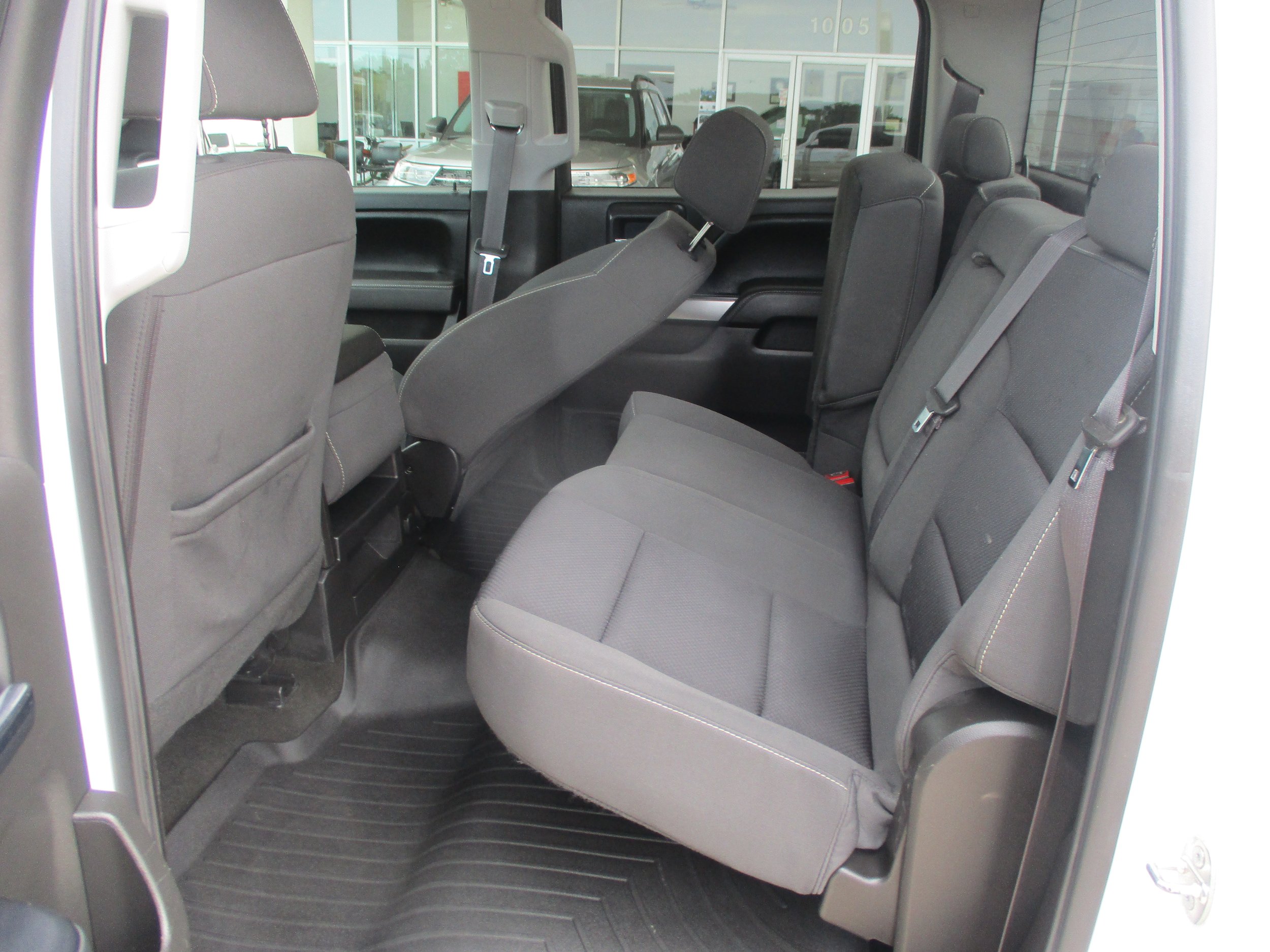 Used 2017 Chevrolet Silverado 1500 LT w/ All Star Edition AWD/4WD image 6