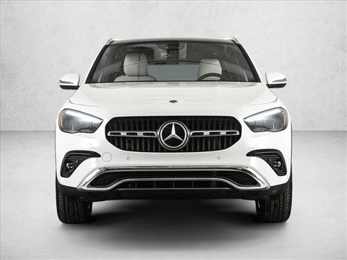 New 2026 Mercedes-Benz GLA 250 4MATIC image 2