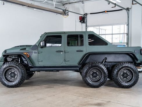 Used 2019 Jeep Wrangler Unlimited Sport S image 8