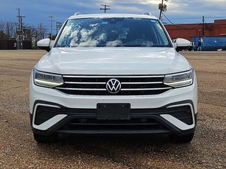 Used 2022 Volkswagen Tiguan SE video 2